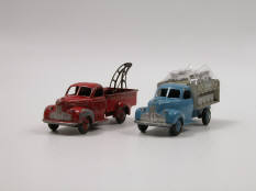 DINKY TOYS (FRANCE) (2)