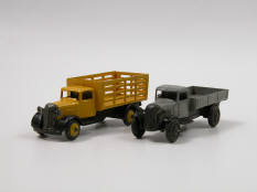 DINKY TOYS GB (2)