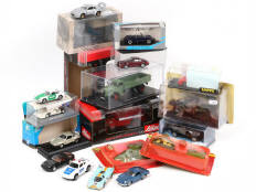 Lot 92 - DIVERS (18)