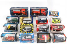 Lot 86 - DIVERS (15)