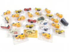 Lot 93 - DIVERS (27)