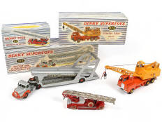 Lot 308 - DINKY TOYS (FRANCE) (3)