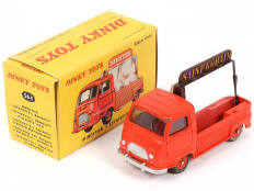 Lot 263 - DINKY TOYS (FRANCE) (1)