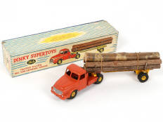 Lot 267 - DINKY TOYS (FRANCE) (1)