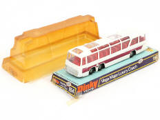 Lot 176 - DINKY TOYS (GB) (1)