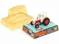 Lot 183 - DINKY TOYS (GB) (1)