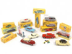 Lot 292 - DIVERS (10)