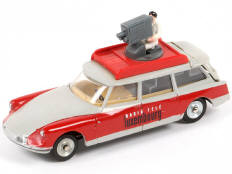 Lot 157 - DINKY TOYS (FRANCE) (1)