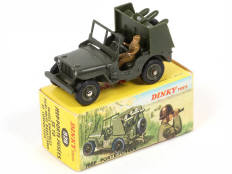 Lot 267 - DINKY TOYS (FRANCE) (1)