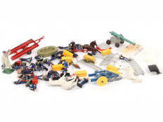 Lot 303 - DIVERS (30)