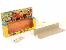 Lot 199 - CORGI TOYS (GB) (1)