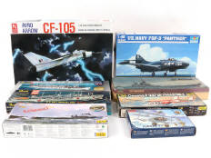 Lot 360 - DIVERS (8)