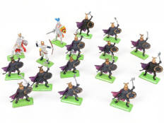 BRITAINS (GB) (16)