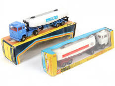 CORGI TOYS (GB) (2)