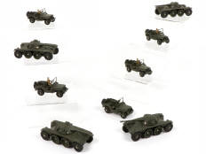 Lot 272 - DINKY TOYS (FRANCE) (9)