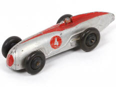 Lot 224 - DINKY TOYS (GB) (1)