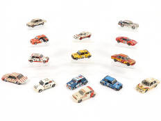 Lot 300 - DIVERS (14)