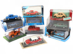 Lot 302 - DIVERS (10)