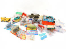 Lot 318 - DIVERS (50)