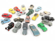 Lot 129 - DIVERS (20)