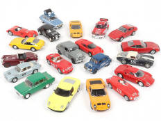 Lot 142 - DIVERS (20)