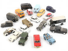 Lot 146 - DIVERS (20)