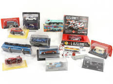 Lot 261 - DIVERS (13)