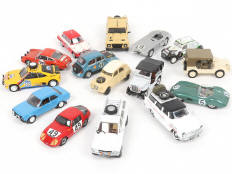 Lot 190 - DIVERS (15)