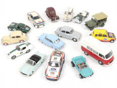 Lot 195 - DIVERS (15)