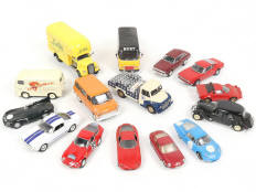 Lot 200 - DIVERS (15)