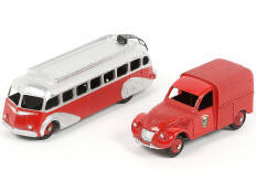 Lot 210 - DINKY TOYS (FRANCE) (2)
