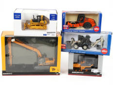 Lot 161 - DIVERS (5)