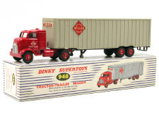 DINKY TOYS GB (1)