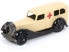 Lot 311 - DINKY TOYS (GB) (1)