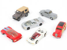 Lot 106 - DIVERS (6)