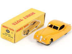 Lot 238 - DINKY TOYS (GB) (1)
