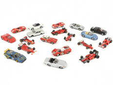 Lot 280 - DIVERS (17)