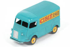 Lot 329 - DINKY TOYS (FRANCE) (1)