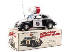 MODERN TOYS (JAPAN) (1)