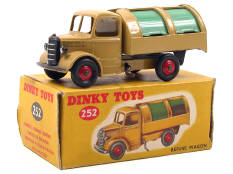 DINKY TOYS GB (1)