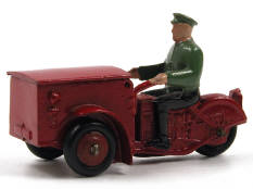 DINKY TOYS (FRANCE) (1)