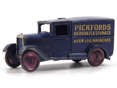 DINKY TOYS GB (1)