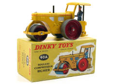 DINKY TOYS FRANCE (1)
