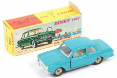 Lot 240 - DINKY TOYS (FRANCE) (1)