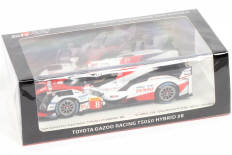 Lot 61 - SPARK (MACAU) (1)