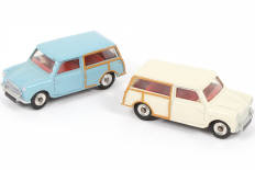 Lot 216 - DINKY TOYS (GB) (2)