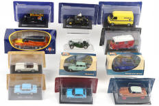 Lot 45 - DIVERS (12)