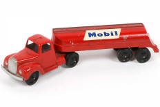 Lot 48 - TOOTSIETOY (USA) (1)
