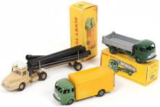Lot 218 - DINKY TOYS (FRANCE) (3)