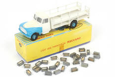 Lot 187 - DINKY TOYS (FRANCE) (1)